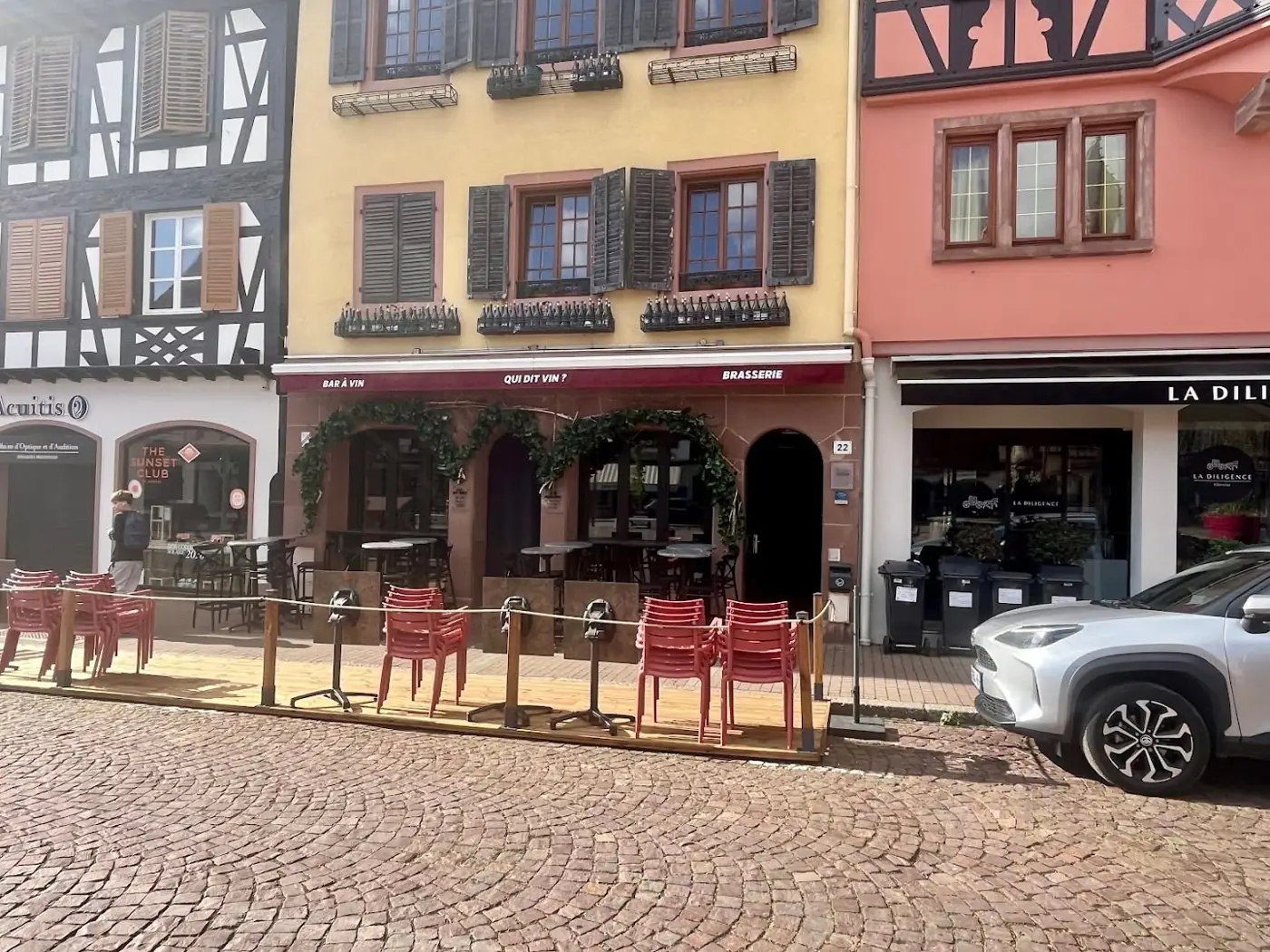 La terrasse de Qui Dit Vin ? sur la place du Marché d'Obernai